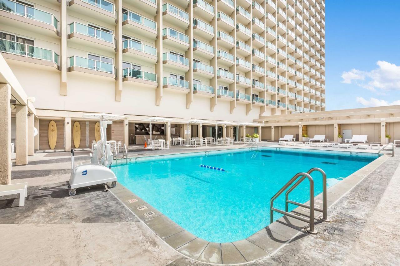 Castle At Ala Moana Hotel Хонолулу Екстериор снимка